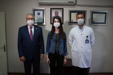 Ege'de Çocuklarda Dünyada İlk Robotik Dalak Kisti Ameliyatı Başarıyla Yapıldı