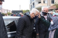 Korona Virüsü Yenen Belediye Başkanı 45 Gün Sonra Evine Döndü