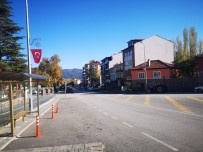 Türkiye'de Sokağa Çıkma Yasağı Bu İlçede Erken Başladı Haberi