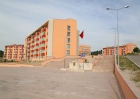 Balıkesir'de İzolasyon Kurallarına Uymayan 59 Kişi Yurda Yerleştirildi