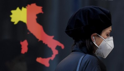 İtalya'da Covid-19'A Bağlı Can Kayıpları 50 Bini Aştı