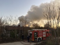 Metruk Binada Çıkan Yangın Korkuttu