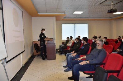 Polise 'Şüpheli Kişi Ve Araç Durdurma' Eğitimi