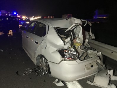 TEM Otoyolu'nda Zincirleme Kaza Açıklaması 2'Si Çocuk 5 Yaralı