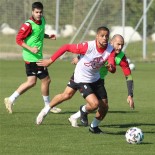 Antalyaspor'un Kırmızı Kartlarla Başı Dertte