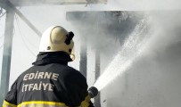 Edirne'de Sosyal Tesiste Yangın Haberi