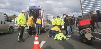 İstanbul'da Trafik Polisinden Yaralı Genç Kıza İnsanlık Örneği