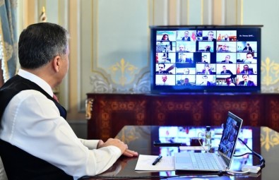 İstanbul Valisi Yerlikaya'dan Video Konferanslı Korona Virüs Toplantısı