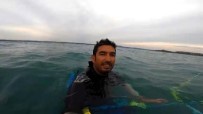Dünya İkincisi Sörfçüyü Vatandaş Mahsur Kaldı Sandı O Öz Çekim Yaptı