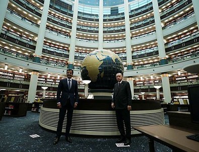 Millet kütüphanesini gezdiler!