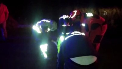 Muğla'da Uçurumdan Düşen Kadını İtfaiyeciler Kurtardı