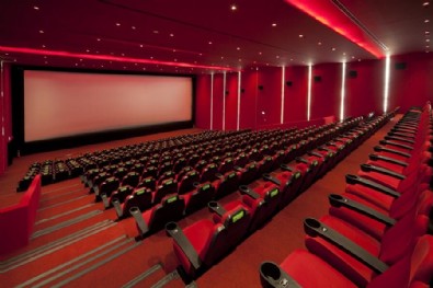 Sinemalara dev destek paketi geliyor! Bakan Ersoy duyurdu...