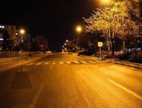 Bugün sokağa çıkma yasağı var mı? 20 yaş ve 65 yaş sokağa çıkma yasağı saatleri belli oldu! Kısıtlama ne zaman başlıyor?