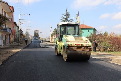 Büyükşehir'den Doğanhisar'da Asfalt Çalışması