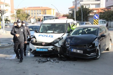 Cezaevinde İsyan Alarmına Giden Polis Ekibi Kaza Yaptı