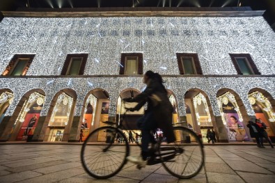 İtalya'da Son 24 Saatte Covid-19'A Bağlı 686 Ölüm