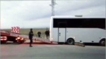 Mersin'de Polisleri Taşıyan Midibüs Devrildi Açıklaması 1 Şehit, 4 Yaralı