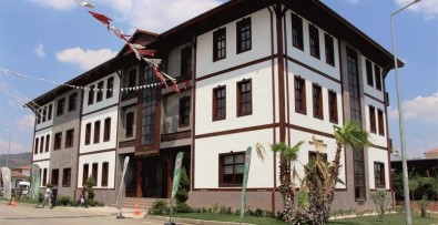 Başkan Öndeş'ten, İlçe Esnafına Destek