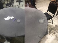 Kıraathanenin Bodrumunu Kumarhaneye Çevirenler, Polis Baskınında Yakalandı