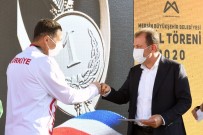 Mersin Büyükşehir Belediyesinden Başarılı Sporculara Destek