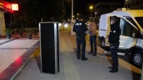 2 Metrelik Şüpheli Müzik Aleti Kutusu Polisi Alarma Geçirdi