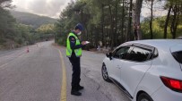Adana'da Emniyet Kemeri Takmayan Sürücülere Para Cezası Haberi