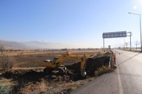 Erzincan-Sivas Kara Yolunda Bulunan Köprüde Genişletme Çalışmaları Başladı