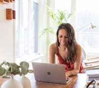 DEPRESYON İLACI - Evlere tekrar kapanmışken vaktimizi nasıl geçireceğiz? Spor mu yapmalı, sanatla mu uğraşmalı, sohbet sitelerine mi girmeli?