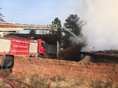 Kırka'daki Hızar Atölyesinde Yangın