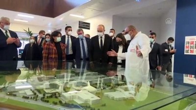 Ukrayna Başbakanı Şmıgal, Ankara Şehir Hastanesini Ziyaret Etti