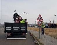 Van Büyükşehir Belediyesi Yolları Kış Mevsimine Hazırlıyor