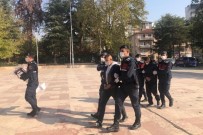 Bilecik'te Kablo Hırsızlığı Şüphelileri Tutuklandı