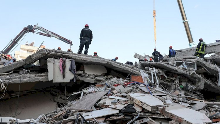 İşte depremde yürek burkan 112 diyaloğu!