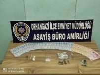 Uyuşturucu Ticareti Yapan 2 Kişi Tutuklandı