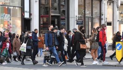 ABD'de Günlük Korona Virüs Vak'alarında Rekor Artış