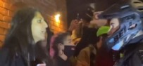 AMERIKA BIRLEŞIK DEVLETLERI - Polisin yüzüne tükürdü! ABD seçimlerinin ardından sokak eylemlerinde yüksek tansiyon