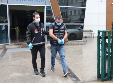 Vatandaşı 165 Bin TL Dolandıran Sahte Polis Yakalandı