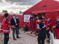 Başkan Oktay, İzmirli Depremzedeleri Ziyaret Etti