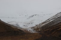 Yüksek Kesimlere Yağan Kar Kartpostallık Görüntüler Oluşturdu