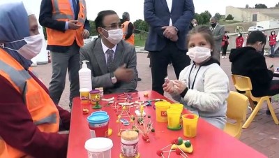 Depremzede Öğrenciler, Gönüllü Öğretmenlerle Eğitime Devam Ediyor