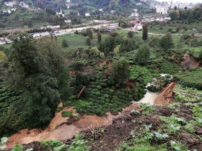 Rize'nin Pazar İlçesinde Heyelan