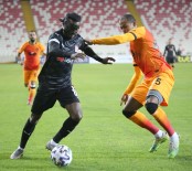 Galatasaray Sivasspor'u 2-1 Mağlup Etti