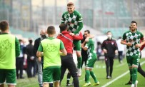 Bursaspor'da Sakatlık Problemi Baş Gösterdi