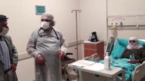 Van'da Kovid-19'U Yenen Hastalardan Sağlık Çalışanlarına Teşekkür Ziyareti Haberi