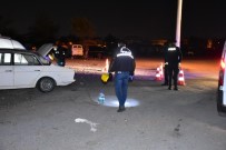 İzmir'de Silahlı Kavga Açıklaması 1 Ağır Yaralı