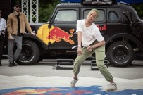 Sokak Dansçıları Online Olarak Yarıştı