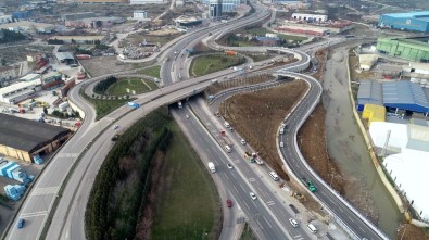 Dilovası Batı Kavşağı'nda Yatay Sondaj Yapılıyor