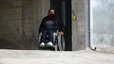 Çocuklarının Yardımıyla Dışarı Çıkabilen Engelliye Asansör Yapıldı