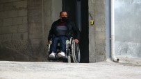 Çocuklarının Yardımıyla Dışarı Çıkabilen Engelliye Asansör Yapıldı