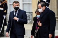 OBJEKTİF - İtalyan gazeteci Augias'tan Fransa Cumhurbaşkanı Macron'un darbeci Sisi'ye onur nişanı vermesine tepki! 'İade edeceğim'